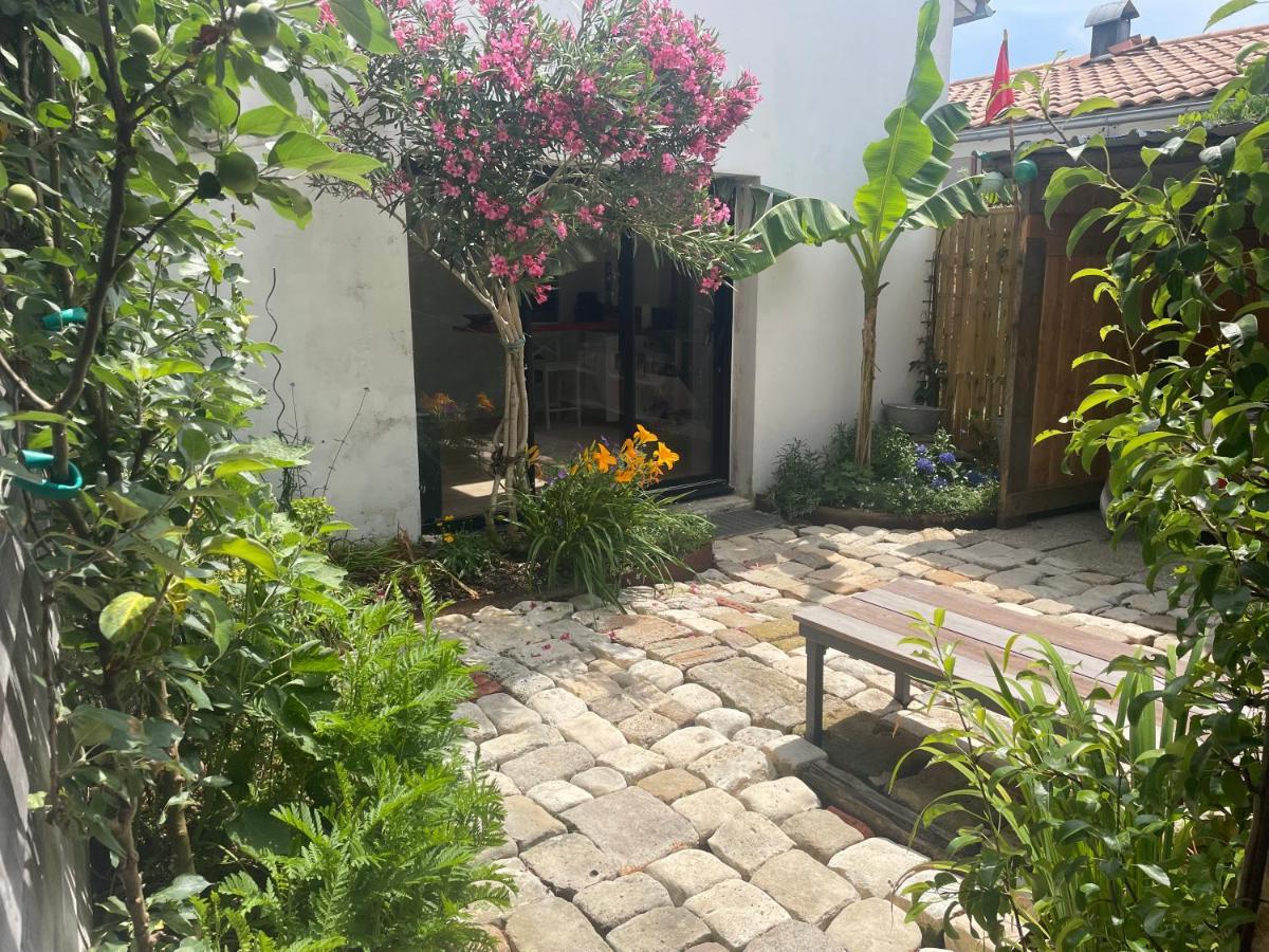 Maison Independante Avec Jardin, Tres Calme, Centre Ville La Rochelle La Rochelle  Dış mekan fotoğraf